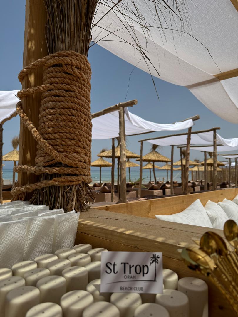 la plage de St Trop' Beach